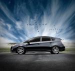 Toyota Prius + Performance Package 2011 года
